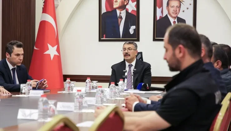 Hakkari’de Afetlere Hazırlık Toplantısı Yapıldı