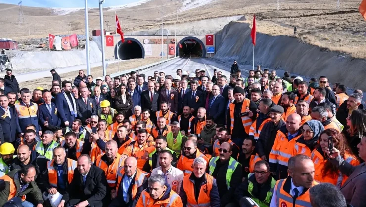 Bakan Uraloğlu, Van-Hakkari kara yolundaki Güzeldere Tüneli’nin açılışında konuştu Açıklaması